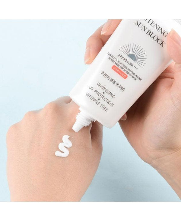 Whitening UV Sun Block SPF50+/PA+++[JIGOTT] Korean Beauty - K Beauty 4 Biz